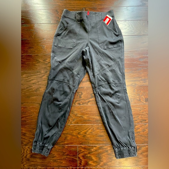 Spanx Cargo Pants Women’s X-Large Washed Black Twill Ankle Stretch NEW